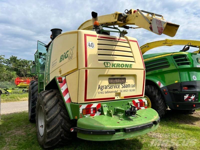 Krone Big X 700 Önjáró szecskázók