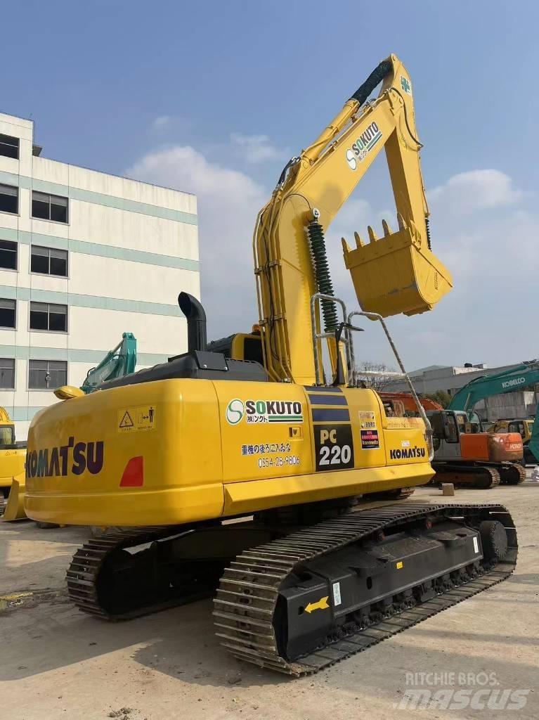 Komatsu PC 220-8 Lánctalpas kotrók