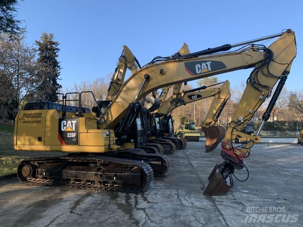 CAT 326 FL N Lánctalpas kotrók