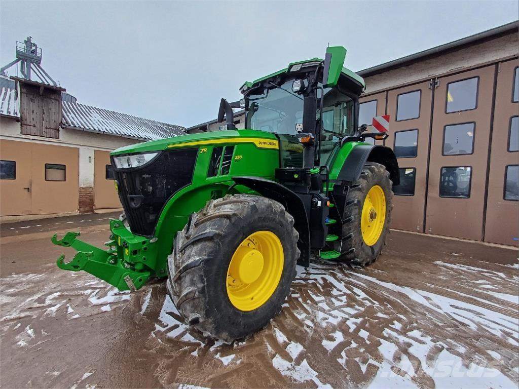 John Deere 7R 330 Traktorok