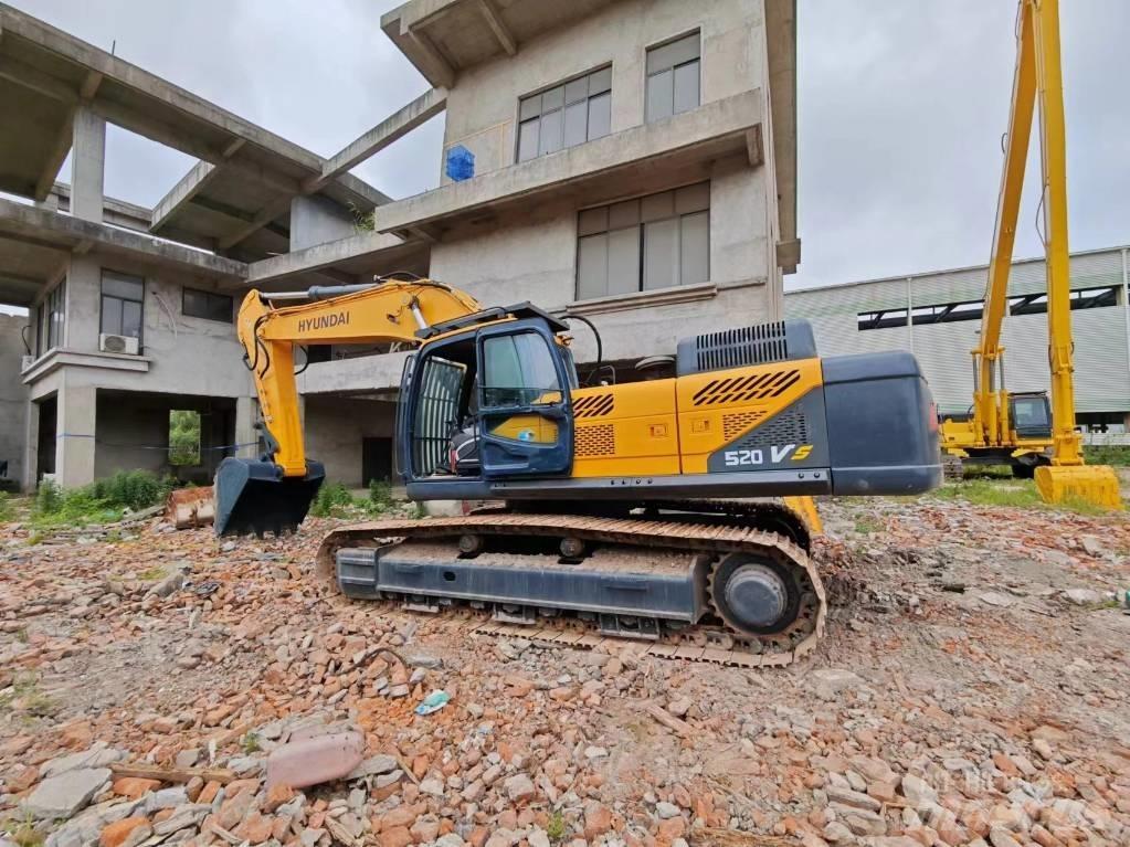 Hyundai Robex 520 VS Lánctalpas kotrók