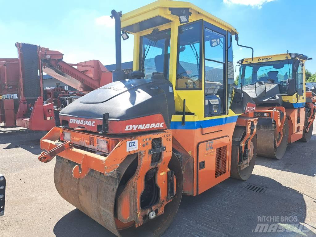Dynapac CG233HF Ikerdobos hengerek