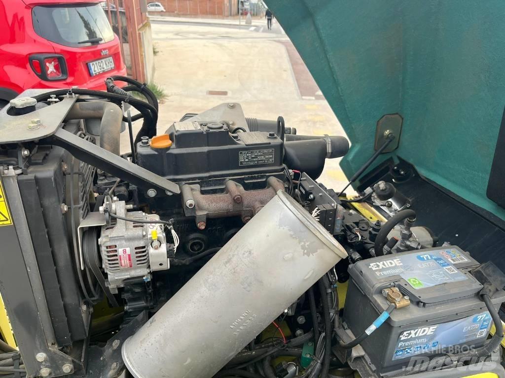 Ammann ARX 26 Ikerdobos hengerek