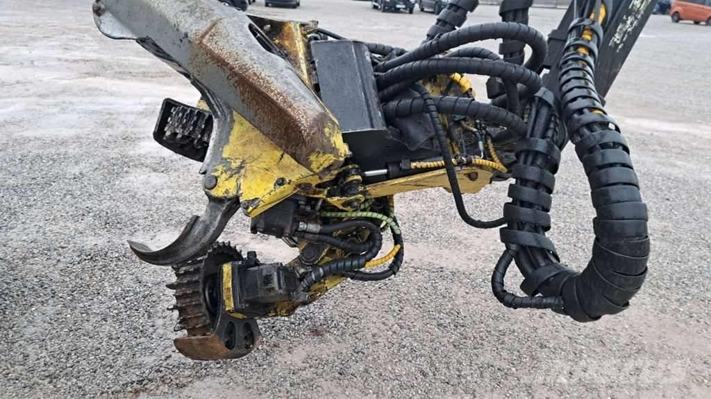 John Deere 1070 D Betakarítók