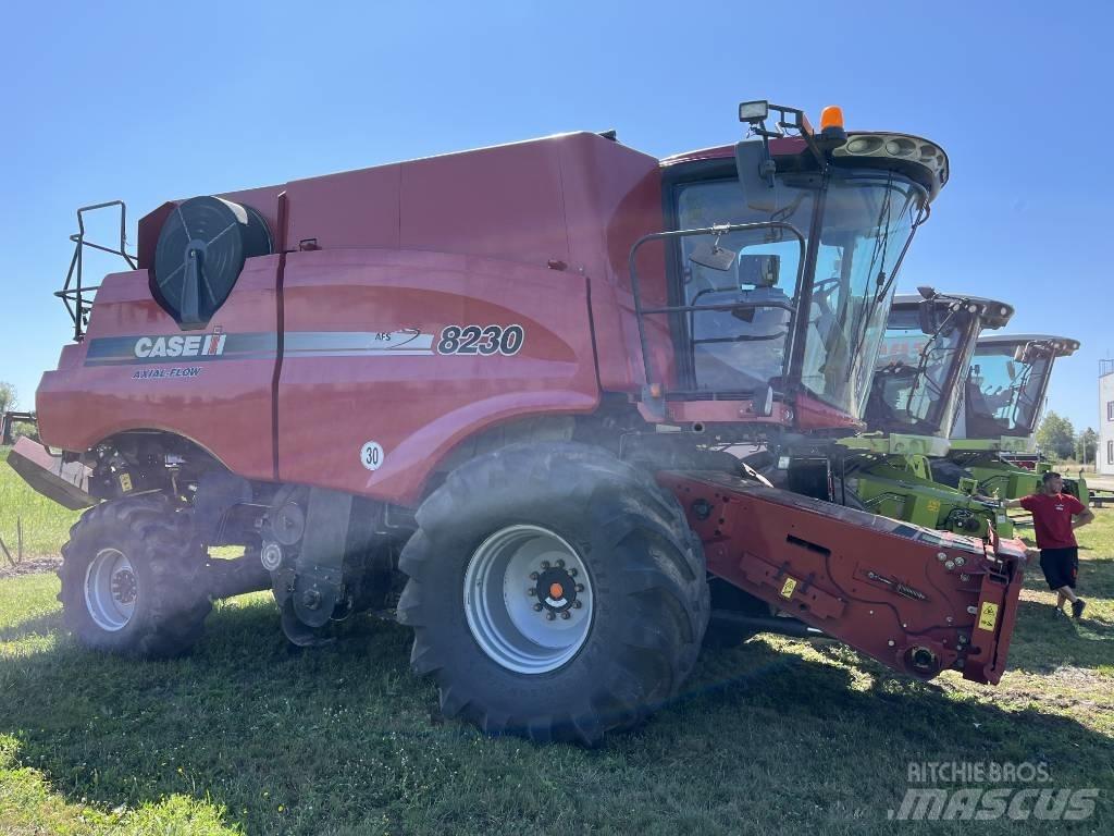 Case IH AF 8230 Kombájnok