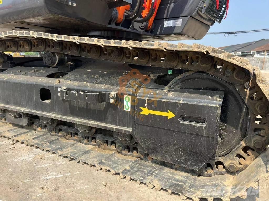 Hitachi ZX 200-3G Lánctalpas kotrók