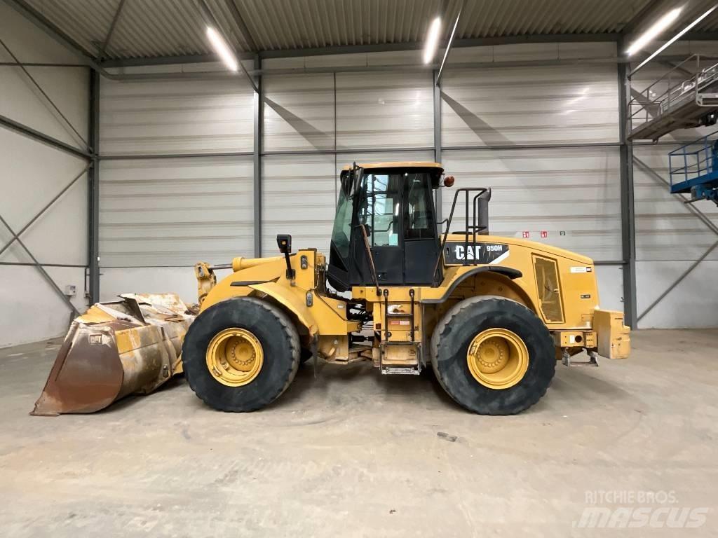 CAT 950 H Gumikerekes homlokrakodók
