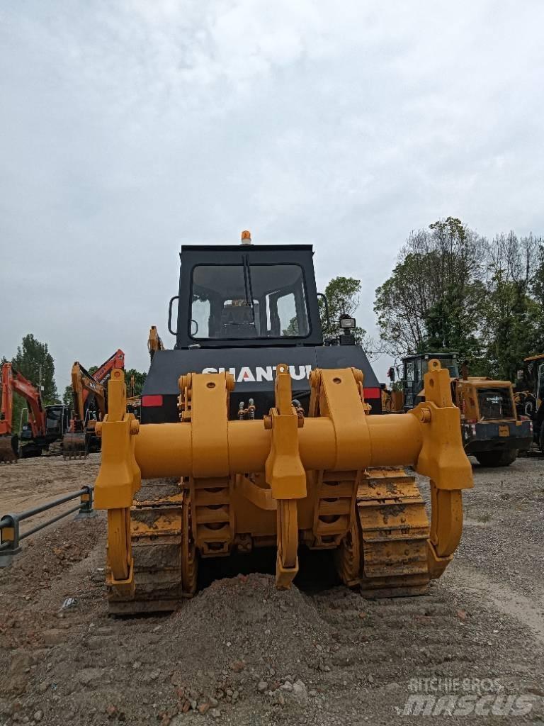 Shantui SD 22 lánctalpas dózerek