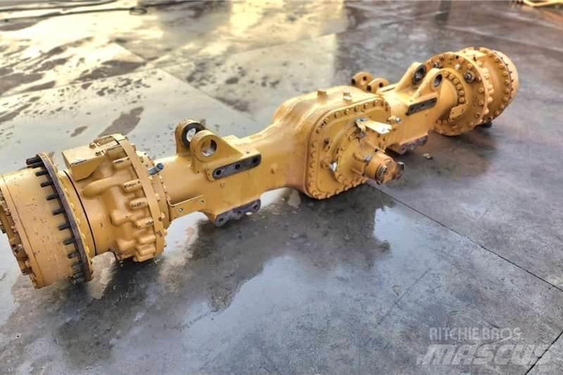 CAT 745C axle Egyéb