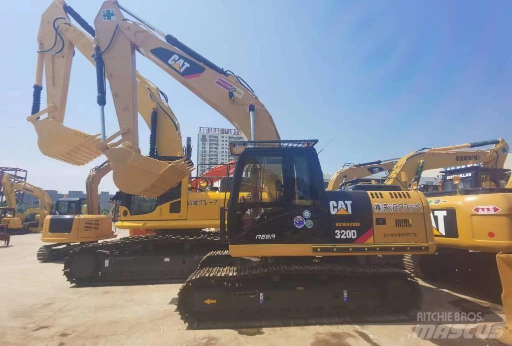CAT 320 D Lánctalpas kotrók