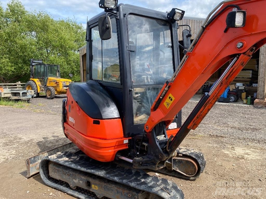Kubota Kx61 Mini kotrók < 7t