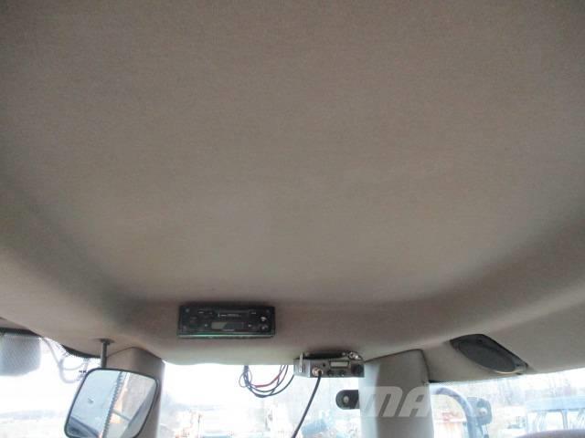 CASE 921 E  721 821 Gumikerekes homlokrakodók