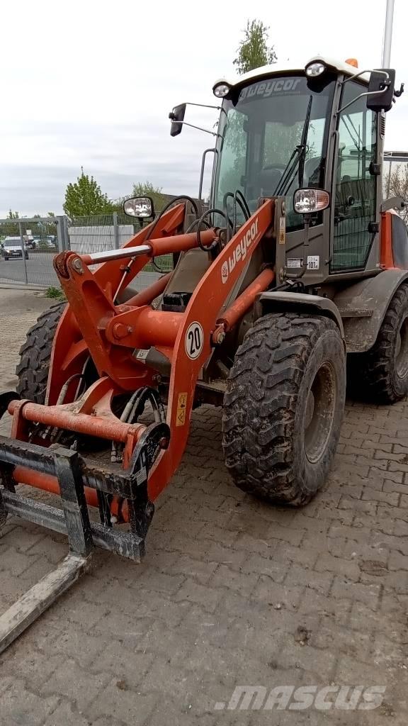Atlas Weycor AR440 Gumikerekes homlokrakodók