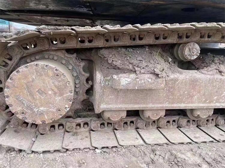 Hyundai R215VS Lánctalpas kotrók