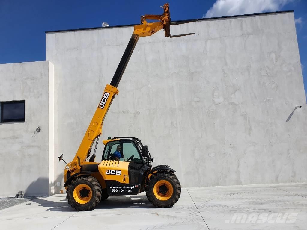JCB 531-70 - BC25 Teleszkópos rakodók