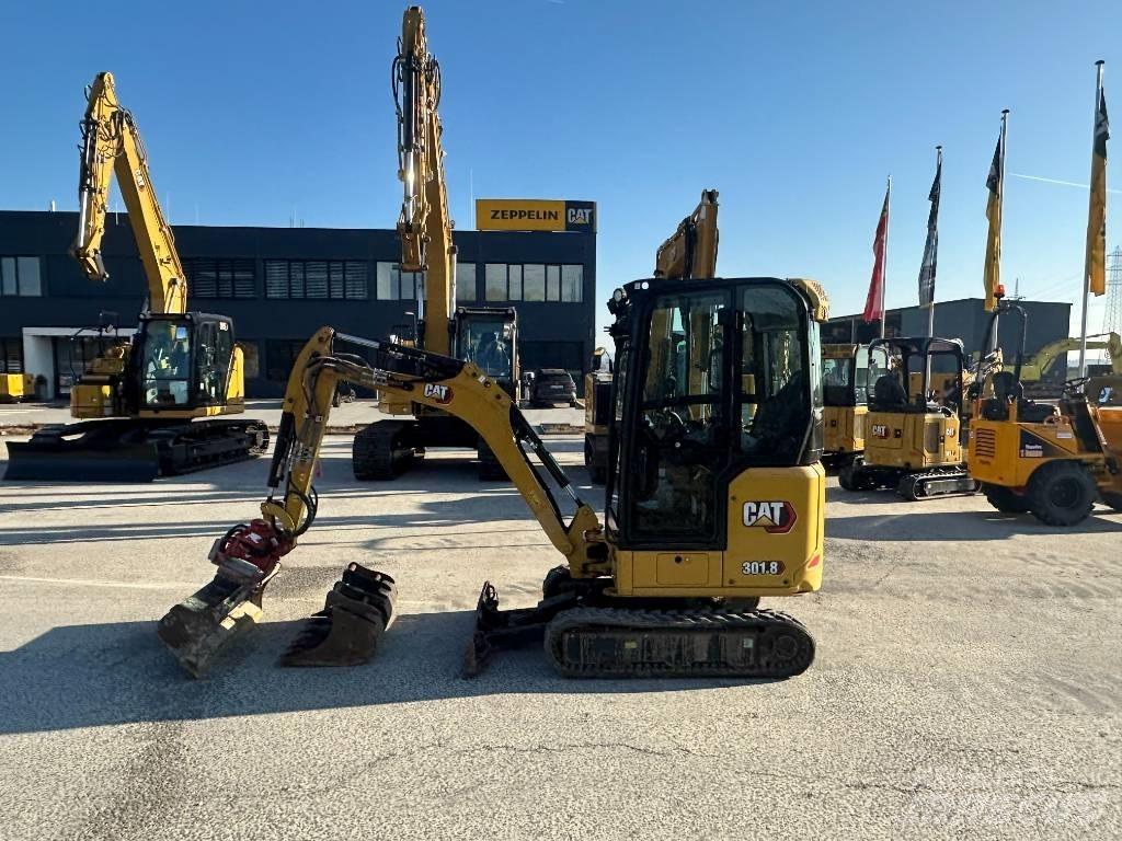 CAT 301.8 Mini kotrók < 7t