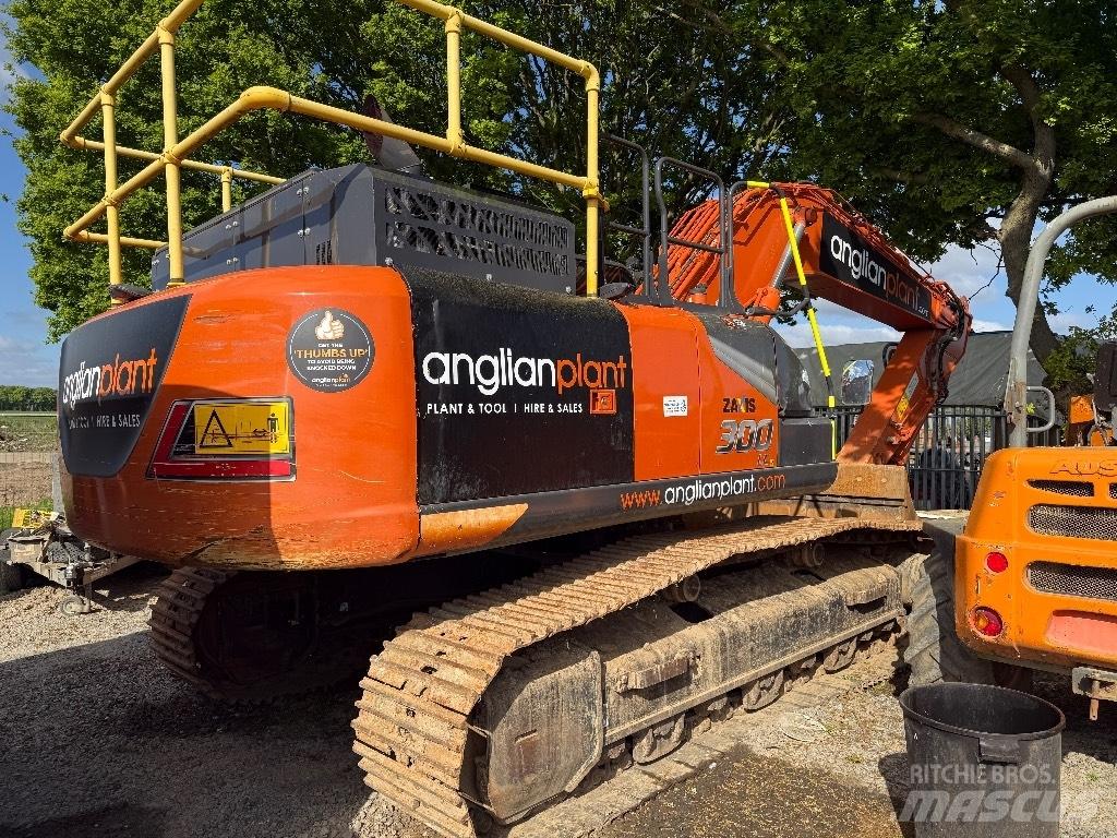 Hitachi ZX 300 LC-7 Lánctalpas kotrók