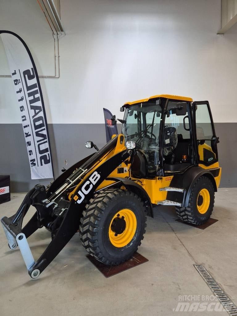 JCB 409 Gumikerekes homlokrakodók