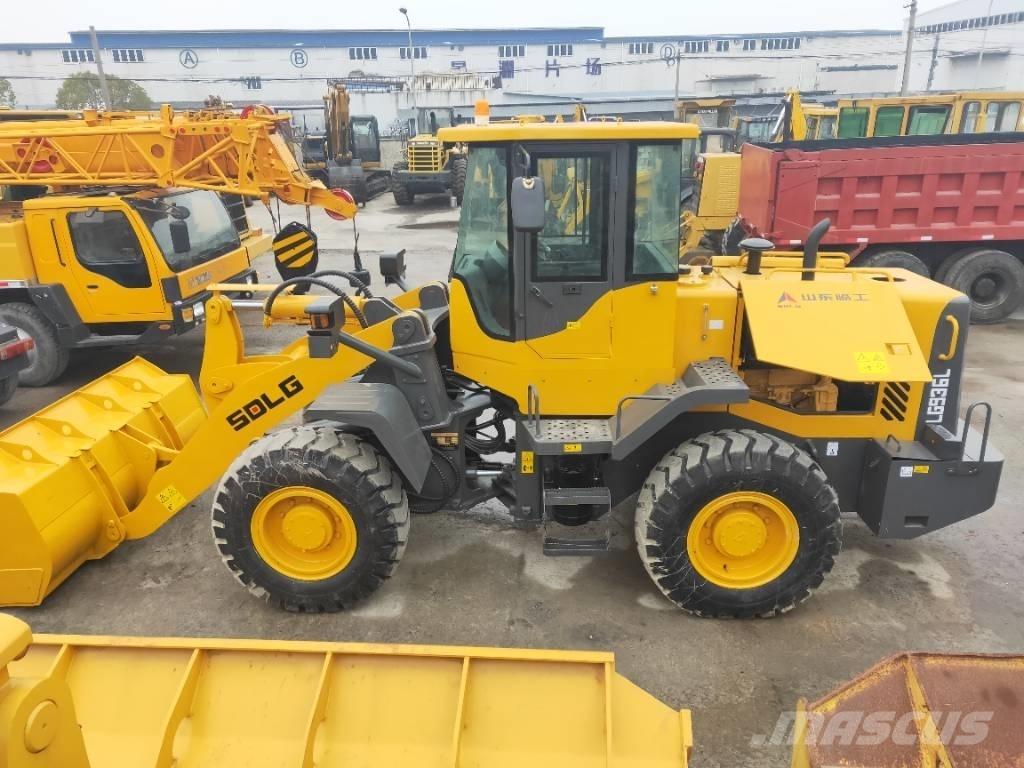 SDLG LG 936 L Gumikerekes homlokrakodók