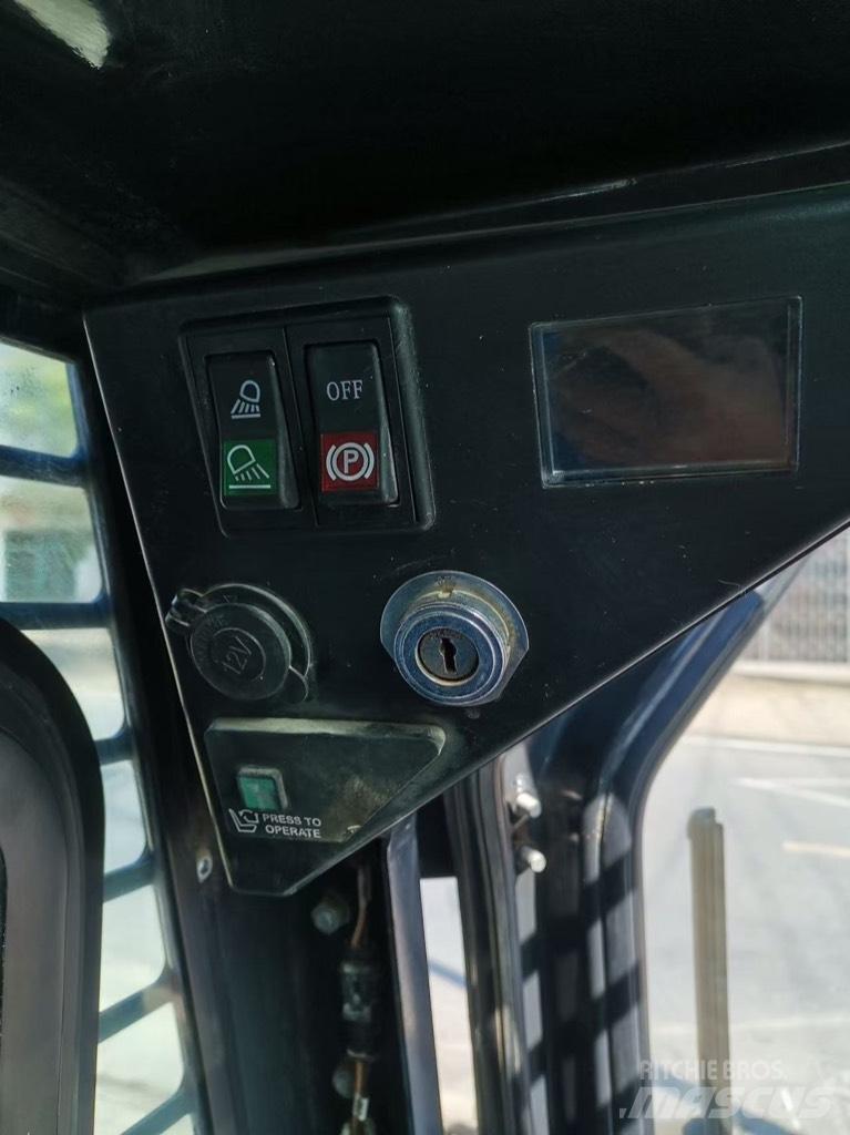 Bobcat S 18 Kompaktrakodók
