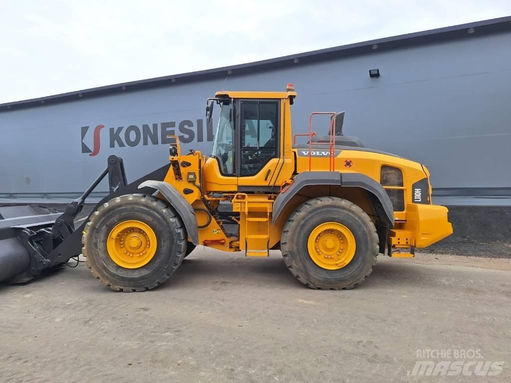 Volvo L110H VAAKA, YM Gumikerekes homlokrakodók