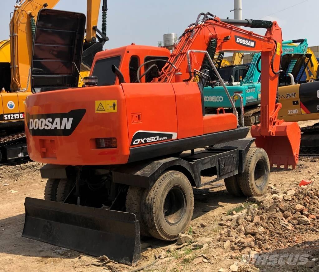 Doosan DX150W Lánctalpas kotrók