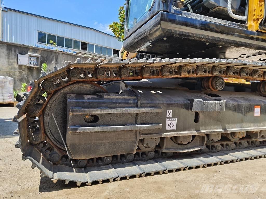 Sany SY 215 C Lánctalpas kotrók