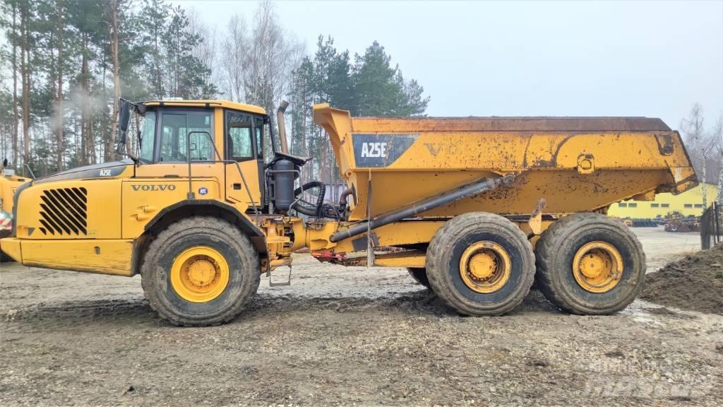 Volvo A 25 E Csuklósdömperek