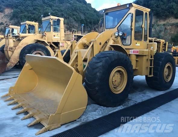 CAT 966 Gumikerekes homlokrakodók