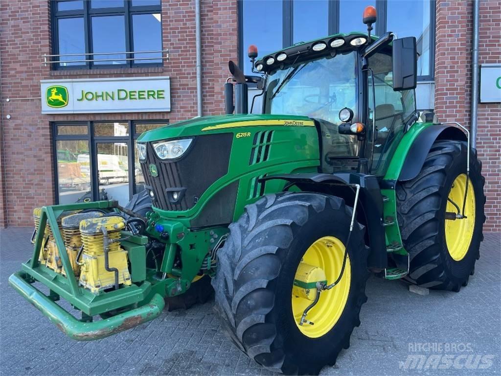 John Deere 6215R Traktorok