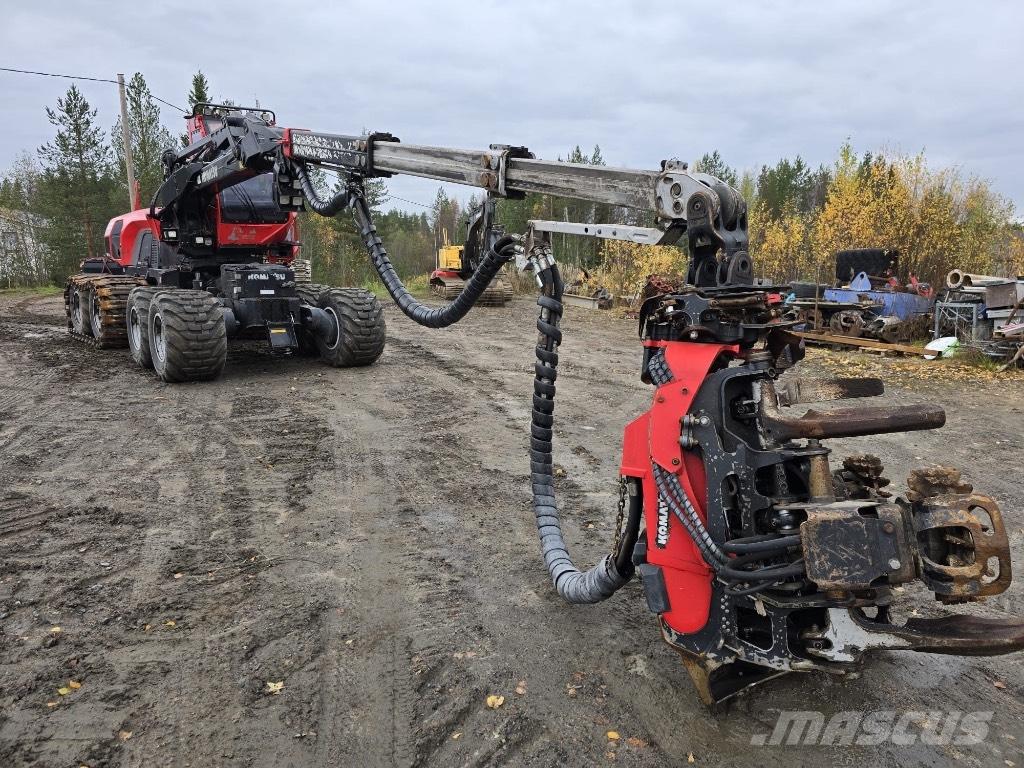 Komatsu 901XC Betakarítók