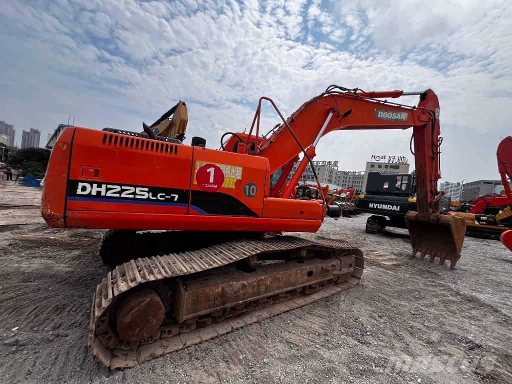 Doosan DH 225 LC-7 Lánctalpas kotrók