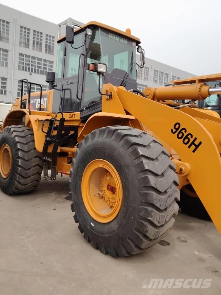 CAT 950 H Gumikerekes homlokrakodók