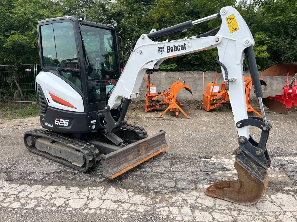 Bobcat E 26 Mini kotrók < 7t
