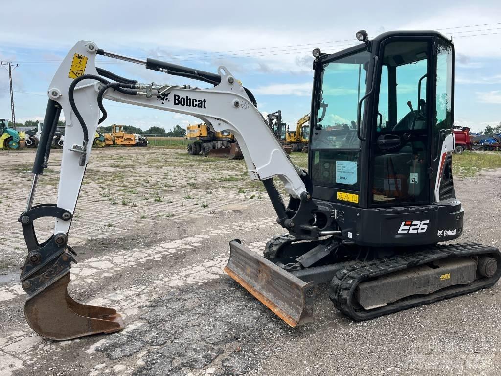 Bobcat E 26 Mini kotrók < 7t
