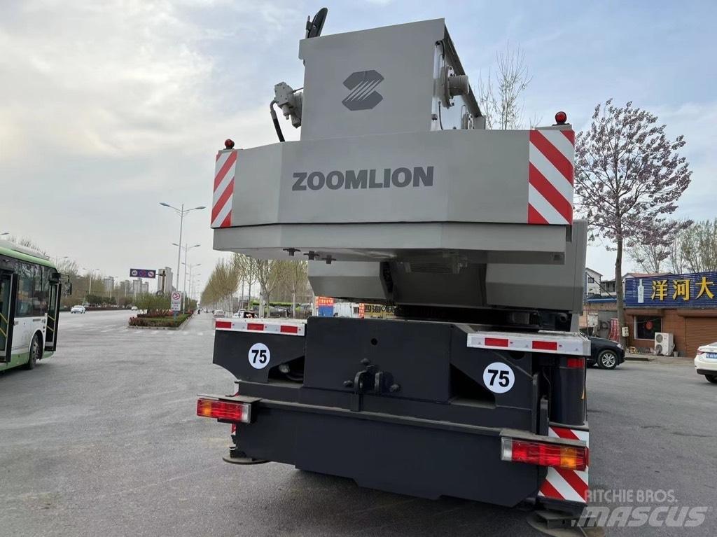Zoomlion QY70V Terepdaruk