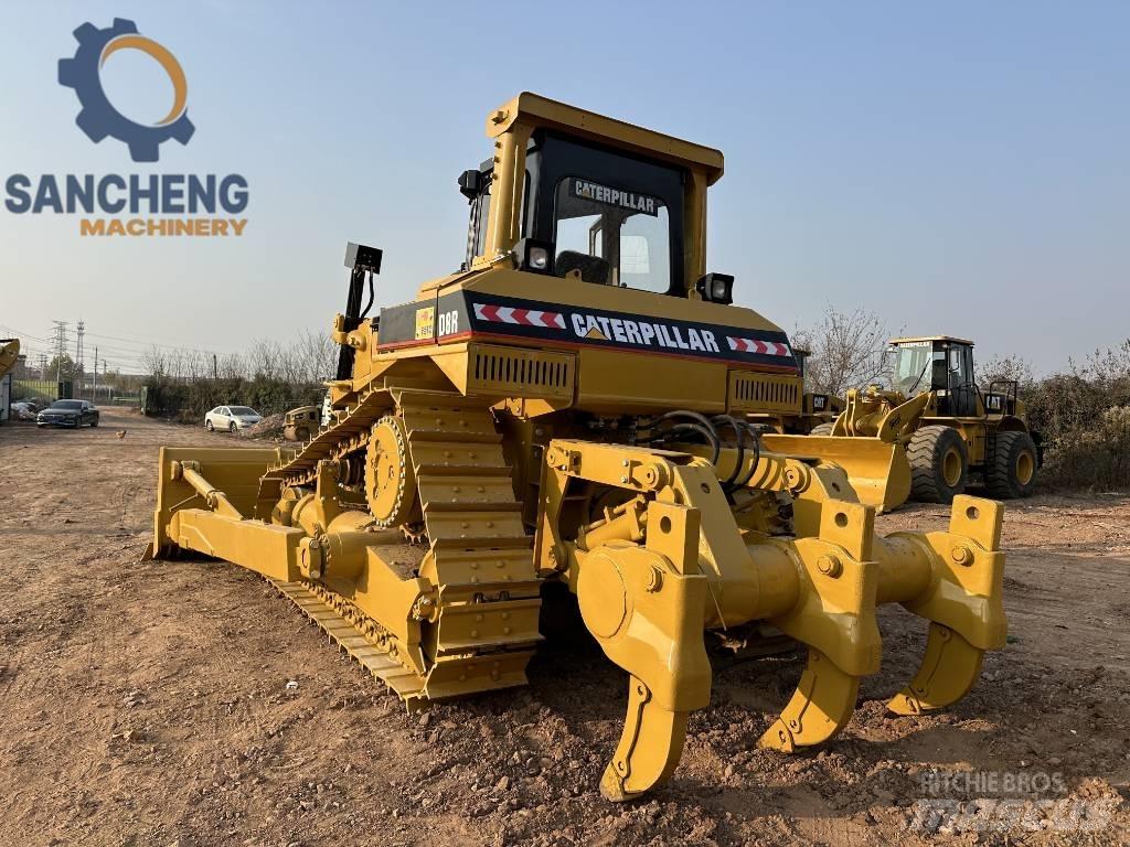 CAT D8R lánctalpas dózerek