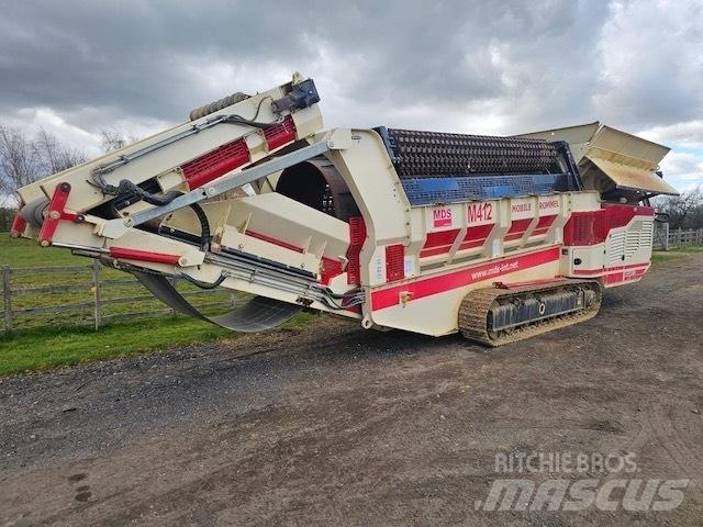 Terex MDS412 Szitadobok