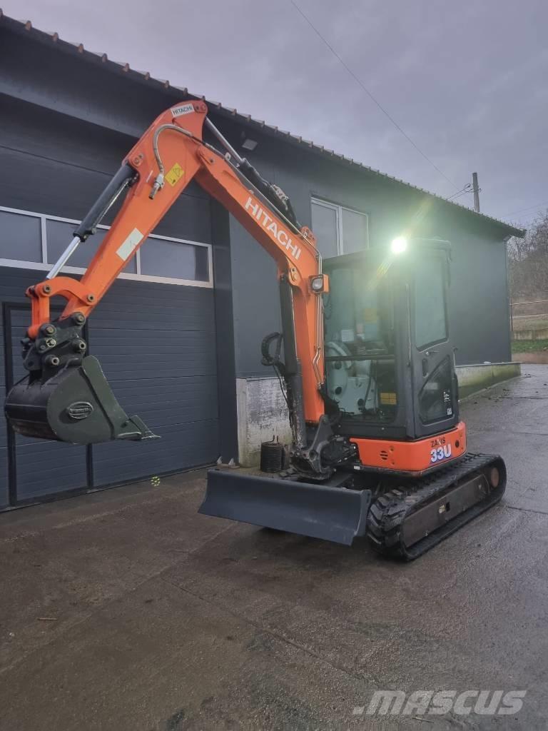 Hitachi 33u Zaxis Mini kotrók < 7t