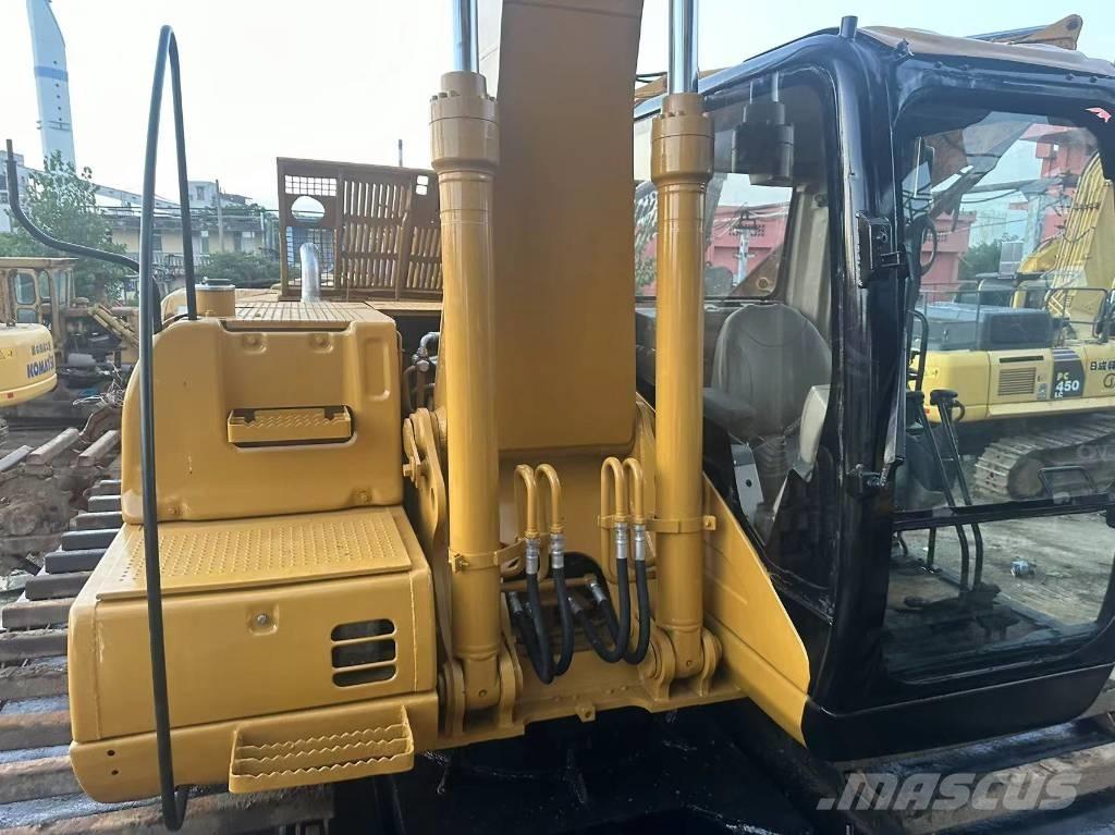 CAT 320 C Kétéltű markolók