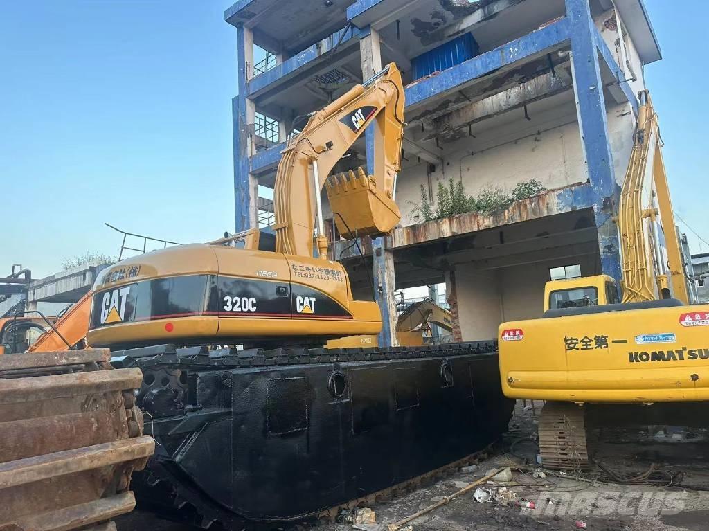 CAT 320 C Kétéltű markolók