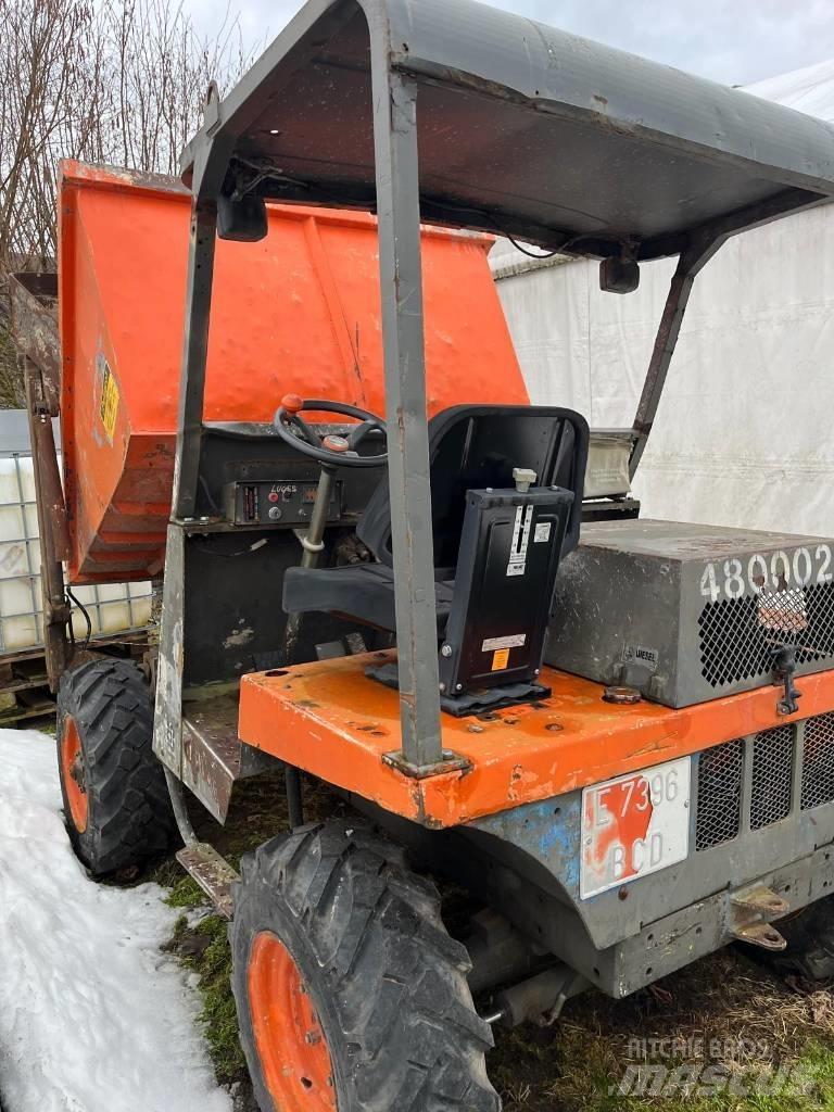 Ausa 200 RM Mezei dömperek