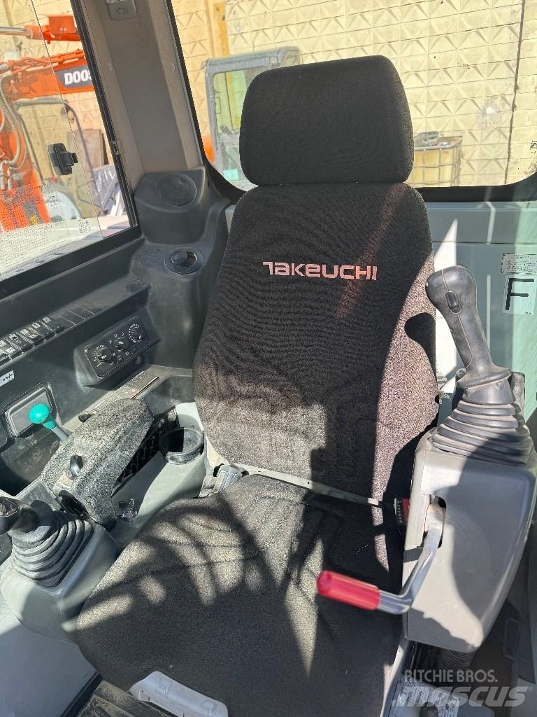 Takeuchi TB290 Közepes (midi) kotrók 7 t - 12 t