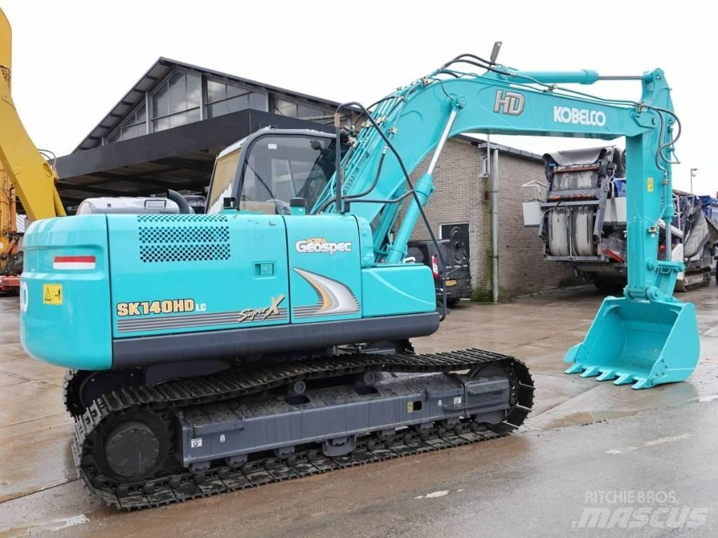 Kobelco SK 140 Lánctalpas kotrók