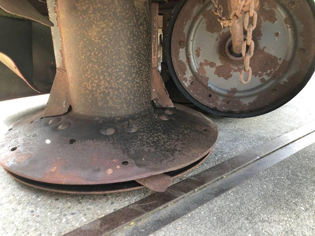 CLAAS Corto 275 F Kaszák