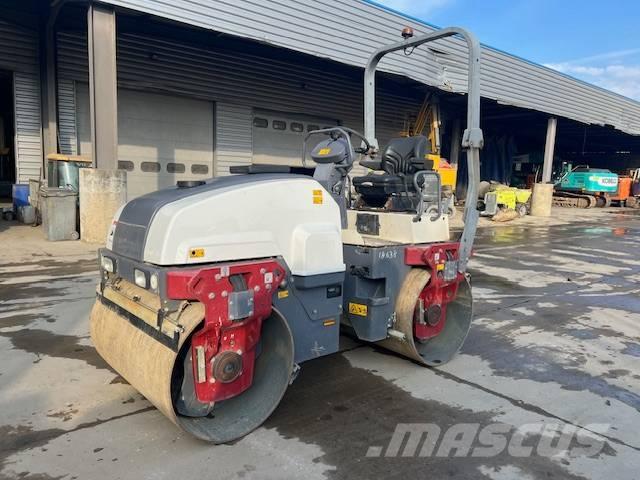 Dynapac CC 1300 Ikerdobos hengerek