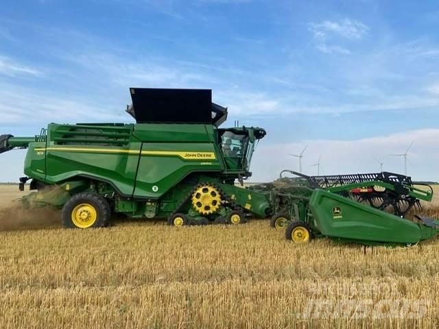 John Deere X9-1100 Kombájnok