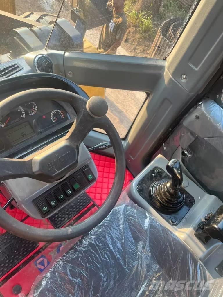 XCMG ZL 50 GN Gumikerekes homlokrakodók