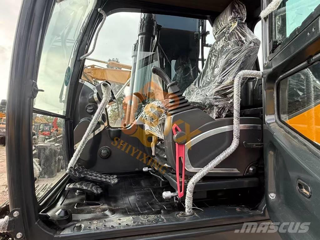 Hyundai Robex 220-9S Lánctalpas kotrók