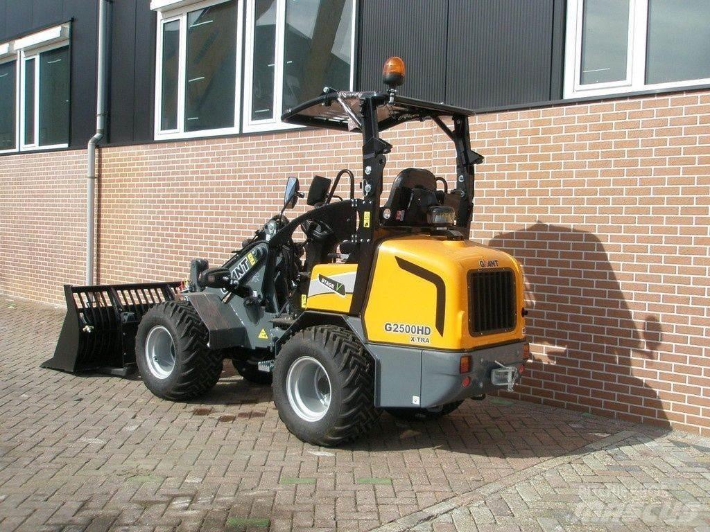 GiANT G2500 Mini homlokrakodók